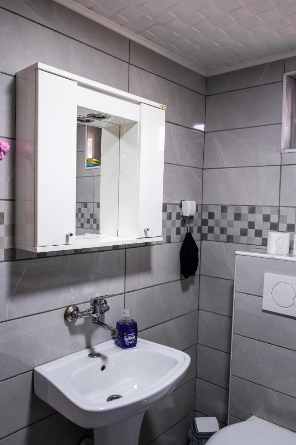 Apartman Bruno Senta Buitenkant foto